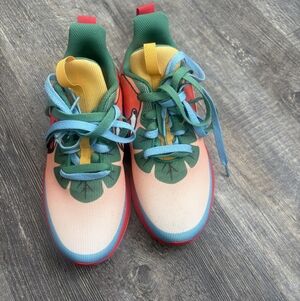 Soulsfeng Lightweight Breathable Running/Walking Shoe, Kids/Unisex EUR 38/ USA 5